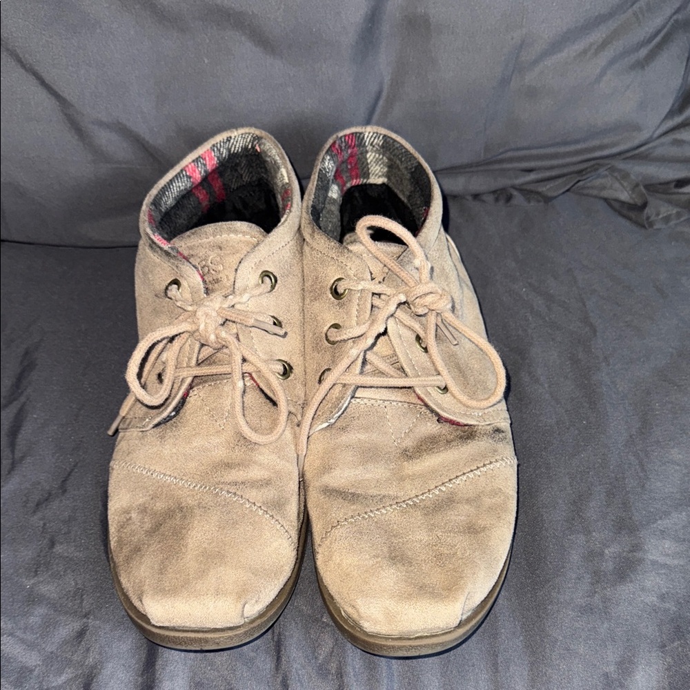 Women’s Tan Bob’s